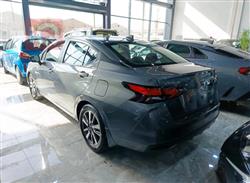 نيسان فيرسا